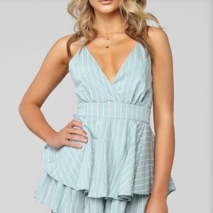 Fashion nova romper NWOT